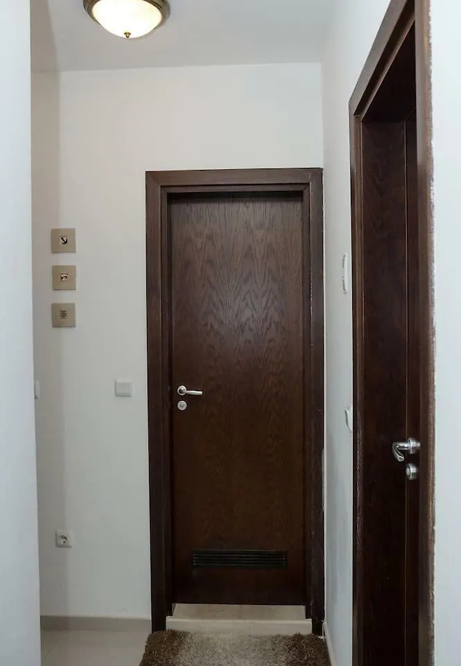 Superb 2-Bdr Luxury Apt. With Pool In Villa Mare Varna