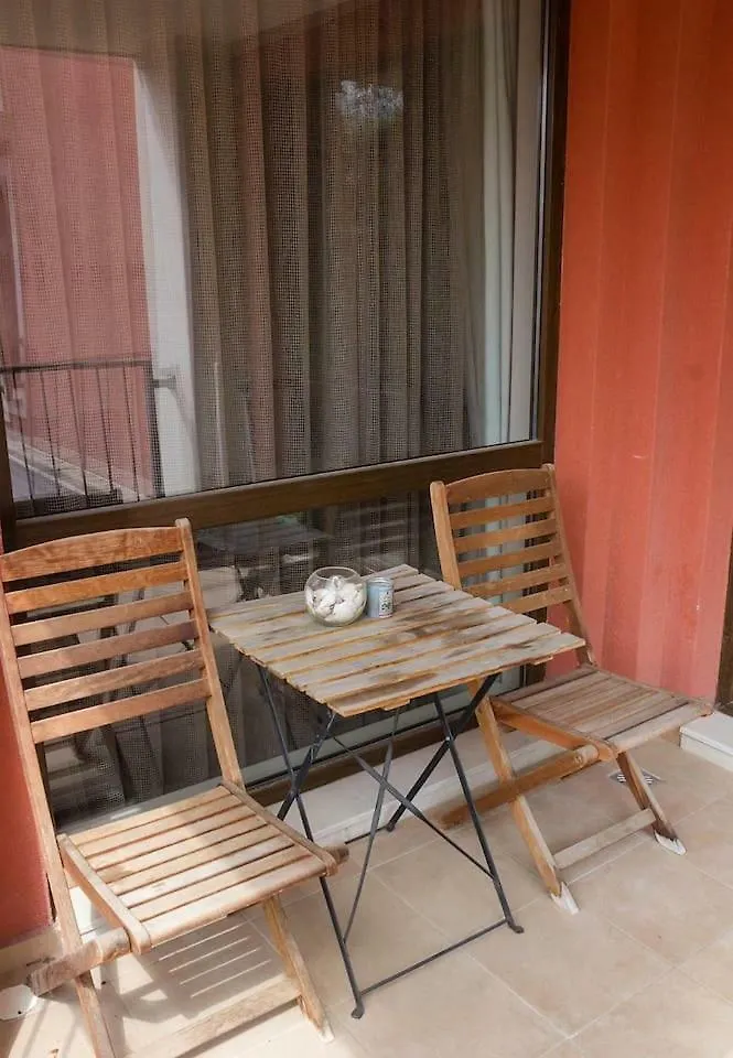 Superb 2-Bdr Luxury Apt. With Pool In Villa Mare Varna Apartment