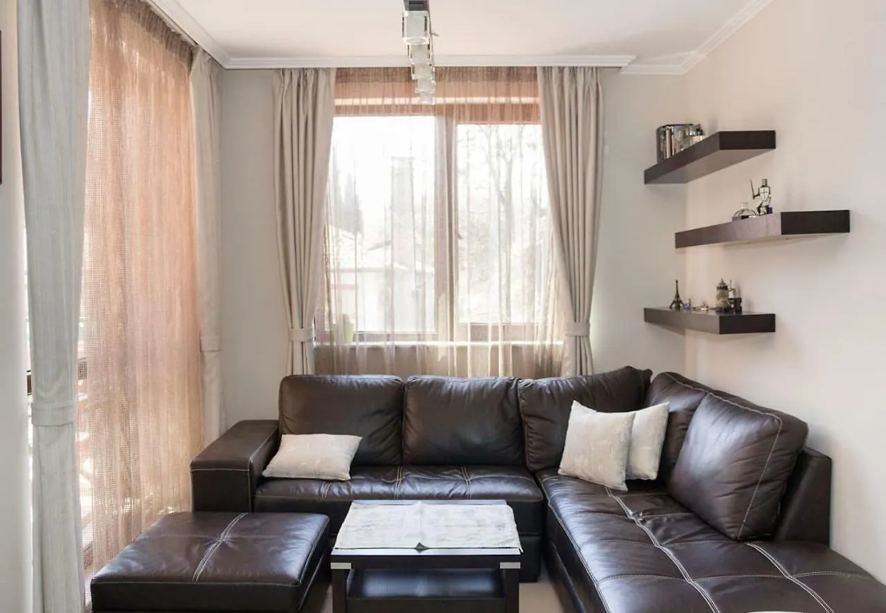 Апартаменты Superb 2-Bdr Luxury Apt. With Pool In Villa Mare Варна